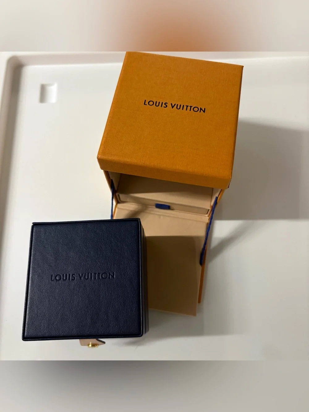 Louis Vuitton Jewelry Ring Box in Navy Blue leather with gift box